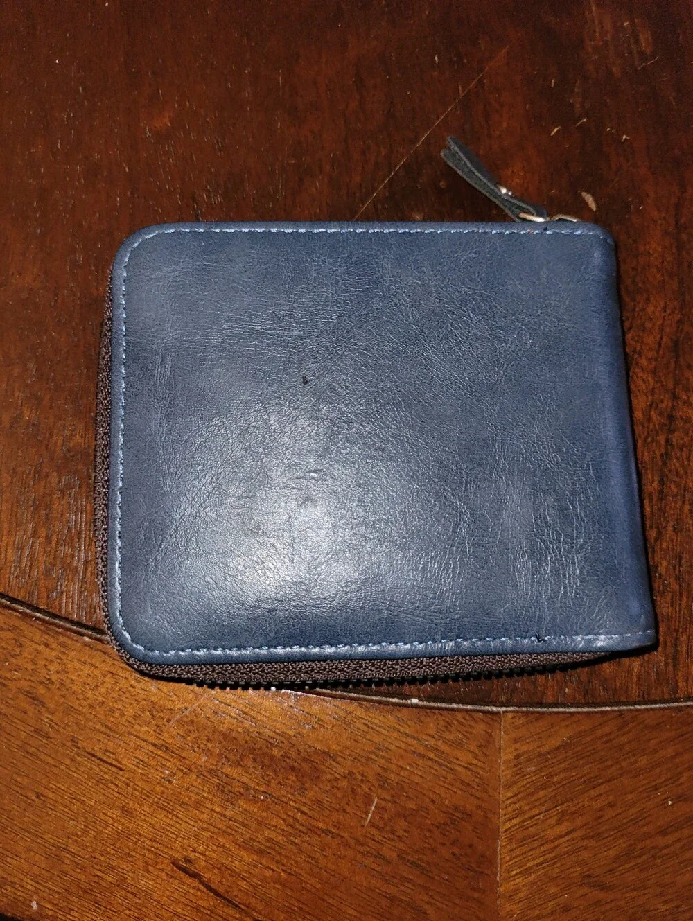 Carrken Style Leather Men’s Blue Zip Wallet.